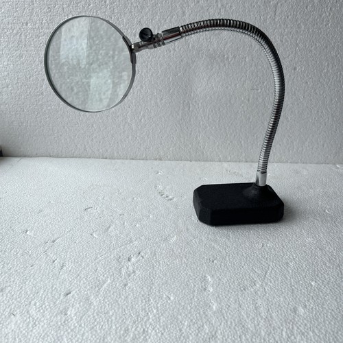 Magnifying goose neck - goose,
